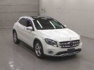 Mercedes Benz GLA