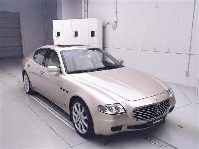 Maserati Quattroporte