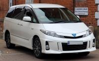 Why the Toyota Estima Hybrid is the Ideal Import for English Drivers