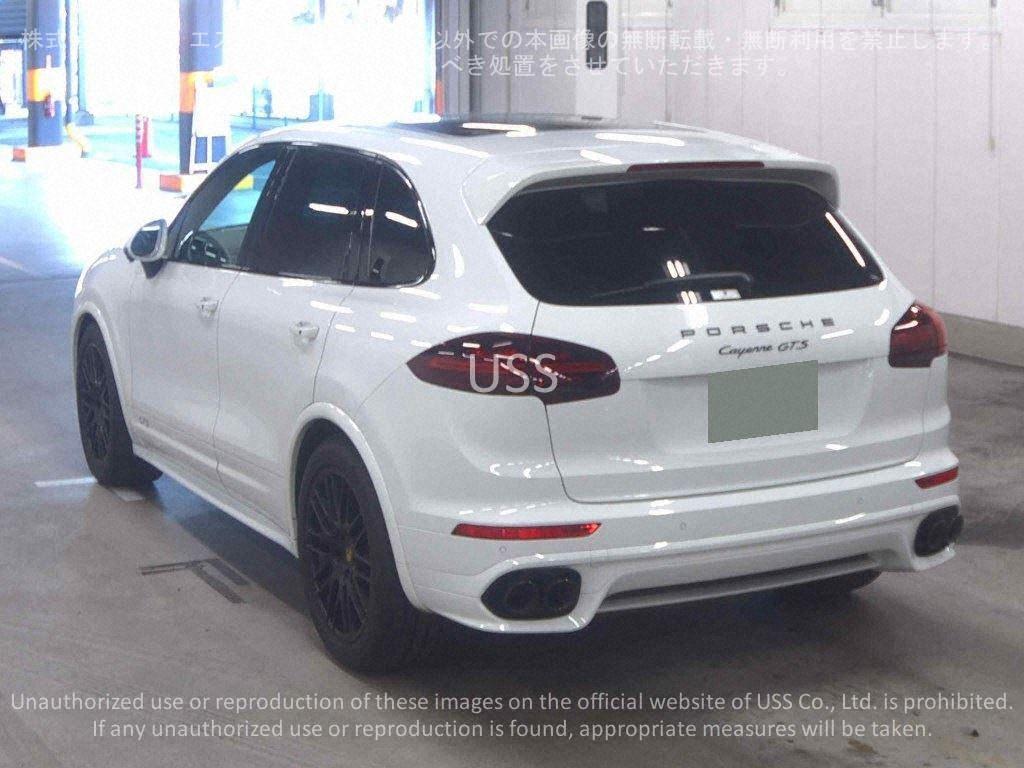 2666 Japan Used Porsche Cayenne JPC Trade